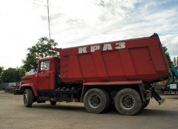 Vista general del coche KrAZ-65055