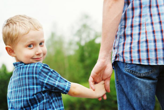 paternidad después de la muerte del padre