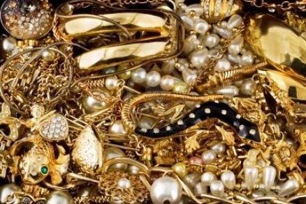 ¿Cómo se determina cómo es la joyería de oro?