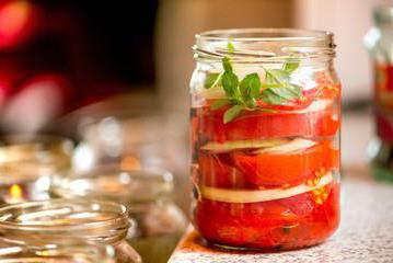 Receta de tomates cherry para el invierno.