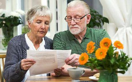 revisiones de calificación de fondos de pensiones no gubernamentales