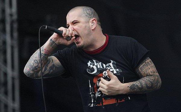 Phil Anselmo: una breve biografía de la ex vocalista Pantera