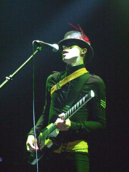 Chris Corner es el autor del proyecto de música en solitario IAMX