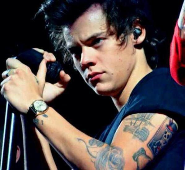 Tatuaje de Harry Styles: ¿pasión, pasión, capricho?