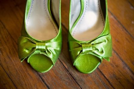 Zapatos verdes y últimas tendencias de la moda