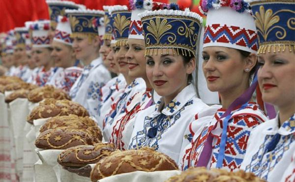 Rusia y Bielorrusia marcan el día de la unidad de los pueblos