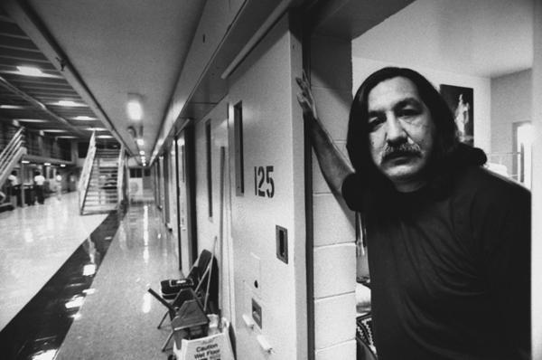 Leonard Peltier 