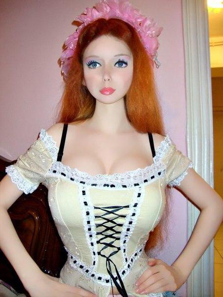 Live doll Lolita Richie: una nueva estrella de Internet