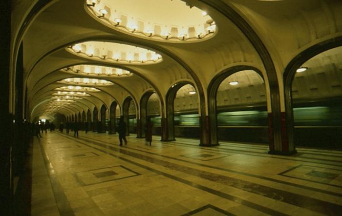 La historia del metro de Moscú: Metro Chkalovskaya