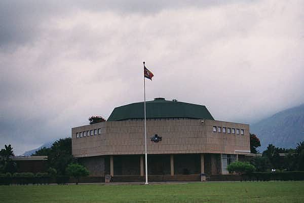 La capital de Suazilandia. Capital cultural y administrativo.