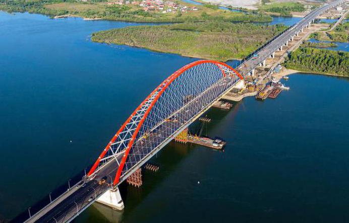 El tercer puente en Novosibirsk: el esquema de movimiento a lo largo del puente Bugrinsky