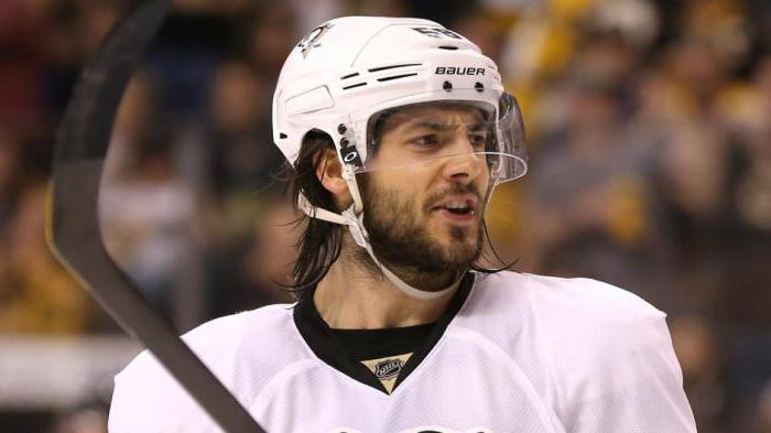 Chris Letang es un jugador de hockey