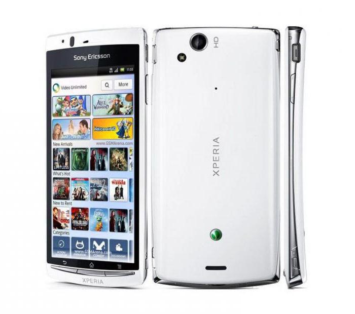 Teléfono móvil Sony Ericsson LT18i: descripción, especificaciones y comentarios