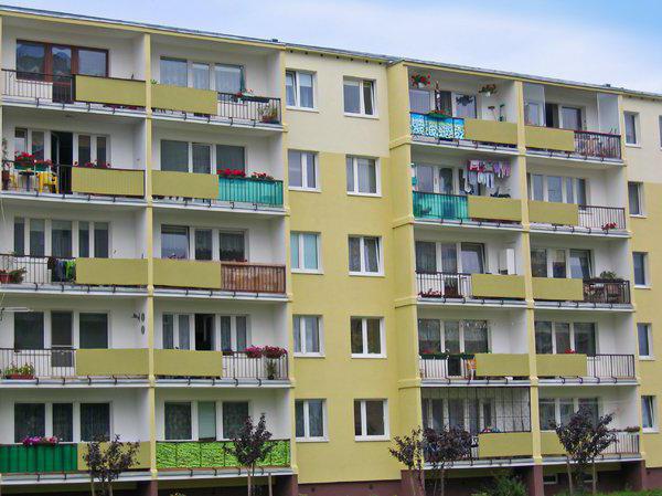 forma de pasaporte electrónico de un edificio de apartamentos 